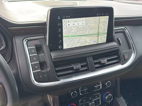 Used 2023 Chevrolet Suburban High Country w/ Premium Package 2 image 18