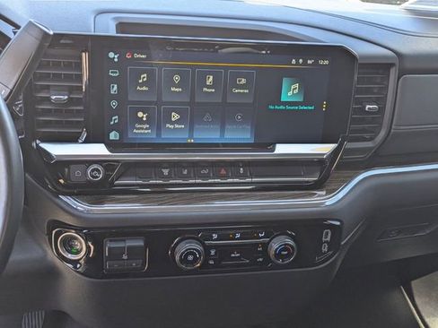 Used 2024 Chevrolet Silverado 2500 LT image 24