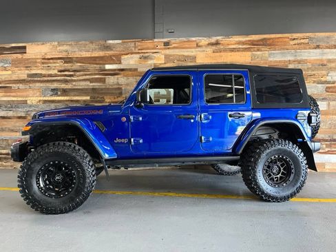 Used 2018 Jeep Wrangler Unlimited Rubicon AWD/4WD image 19