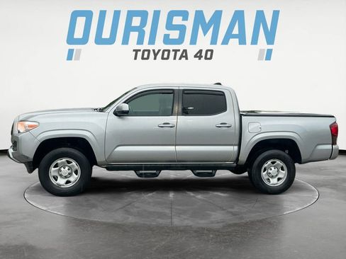 Used 2020 Toyota Tacoma SR w/ SR Convenience Package RWD image 4