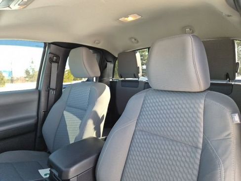 Used 2022 Toyota Tacoma SR w/ SX Package RWD image 15