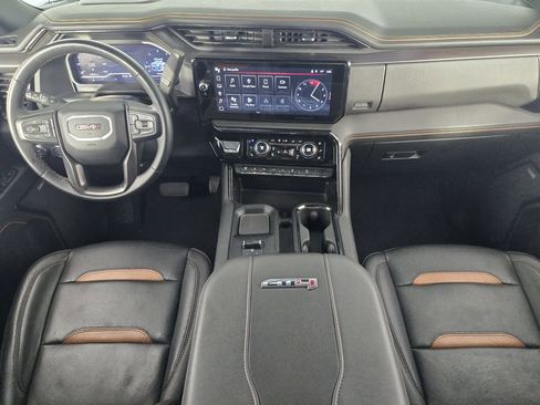 Used 2024 GMC Sierra 2500 AT4 w/ AT4 Premium Plus Package image 30