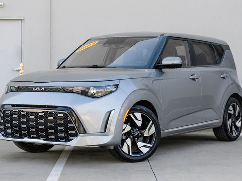 Used 2023 Kia Soul GT-Line image 7