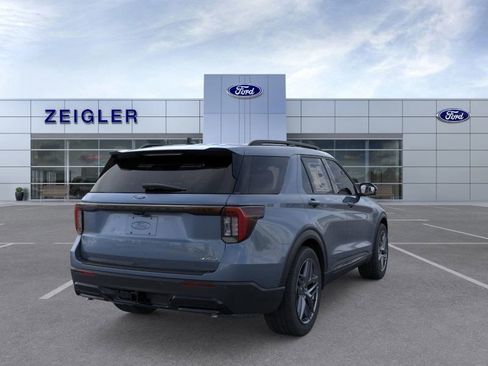 New 2026 Ford Explorer ST-Line w/ ST-Line Street Pack image 8