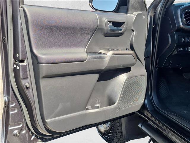 Used 2023 Toyota Tacoma TRD Sport w/ Advanced Technology Package AWD/4WD image 11