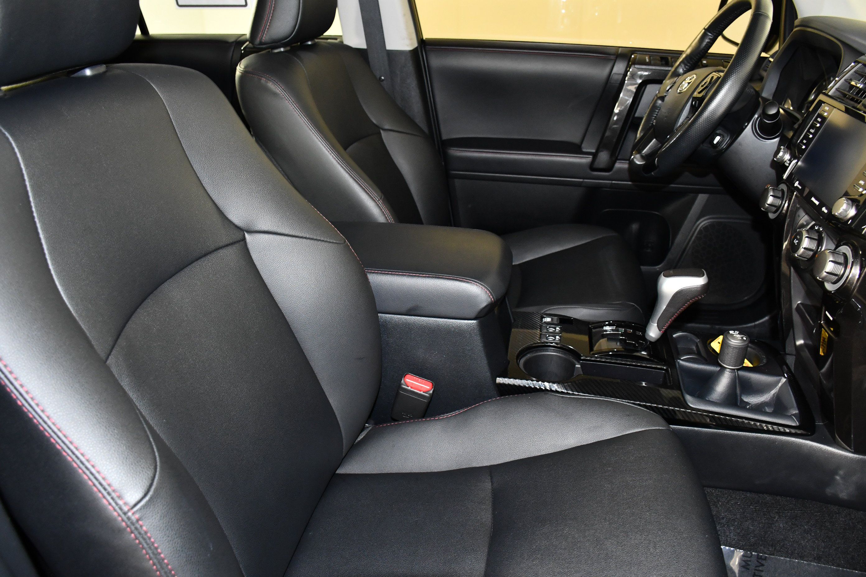 Used 2024 Toyota 4Runner TRD Off-Road Premium w/ Off Road Premium Plus Package AWD/4WD image 45