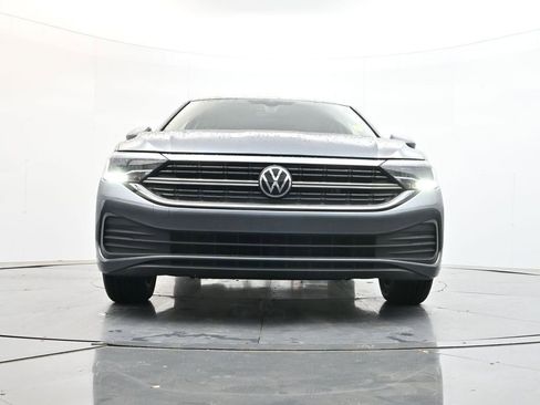 Used 2023 Volkswagen Jetta SE FWD image 34