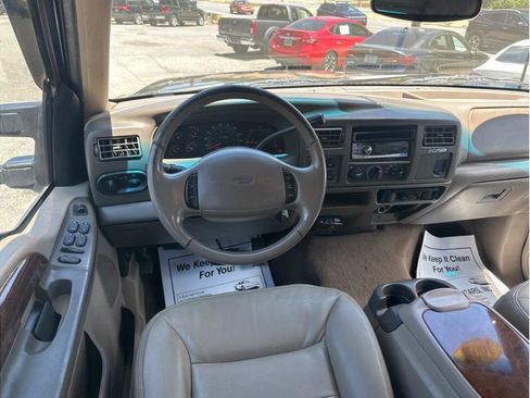 Used 2001 Ford Excursion Limited AWD/4WD image 11