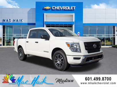 Used 2022 Nissan Titan SV