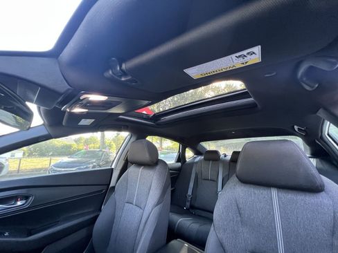 Used 2025 Honda Accord Sport image 15