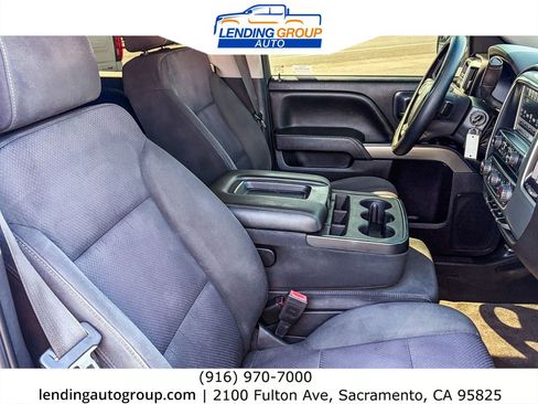 Used 2018 Chevrolet Silverado 1500 LT w/ LT Eassist Package RWD image 15