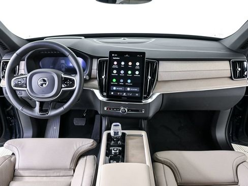 New 2026 Volvo XC90 T8 Ultra w/ Protection Package AWD/4WD image 18
