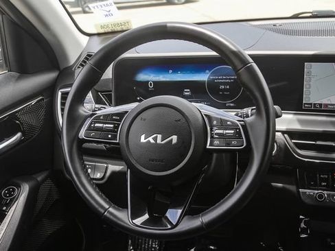 Used 2024 Kia Seltos S FWD image 17