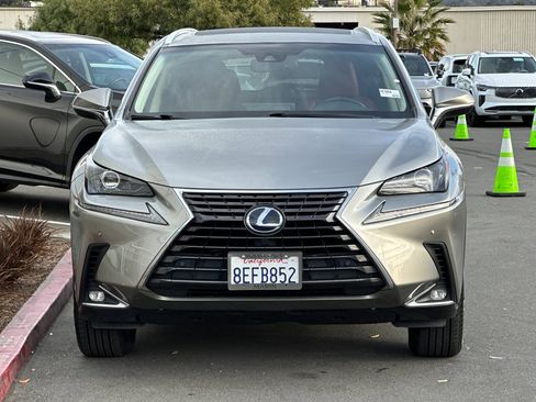 Used 2018 Lexus NX 300h AWD image 10
