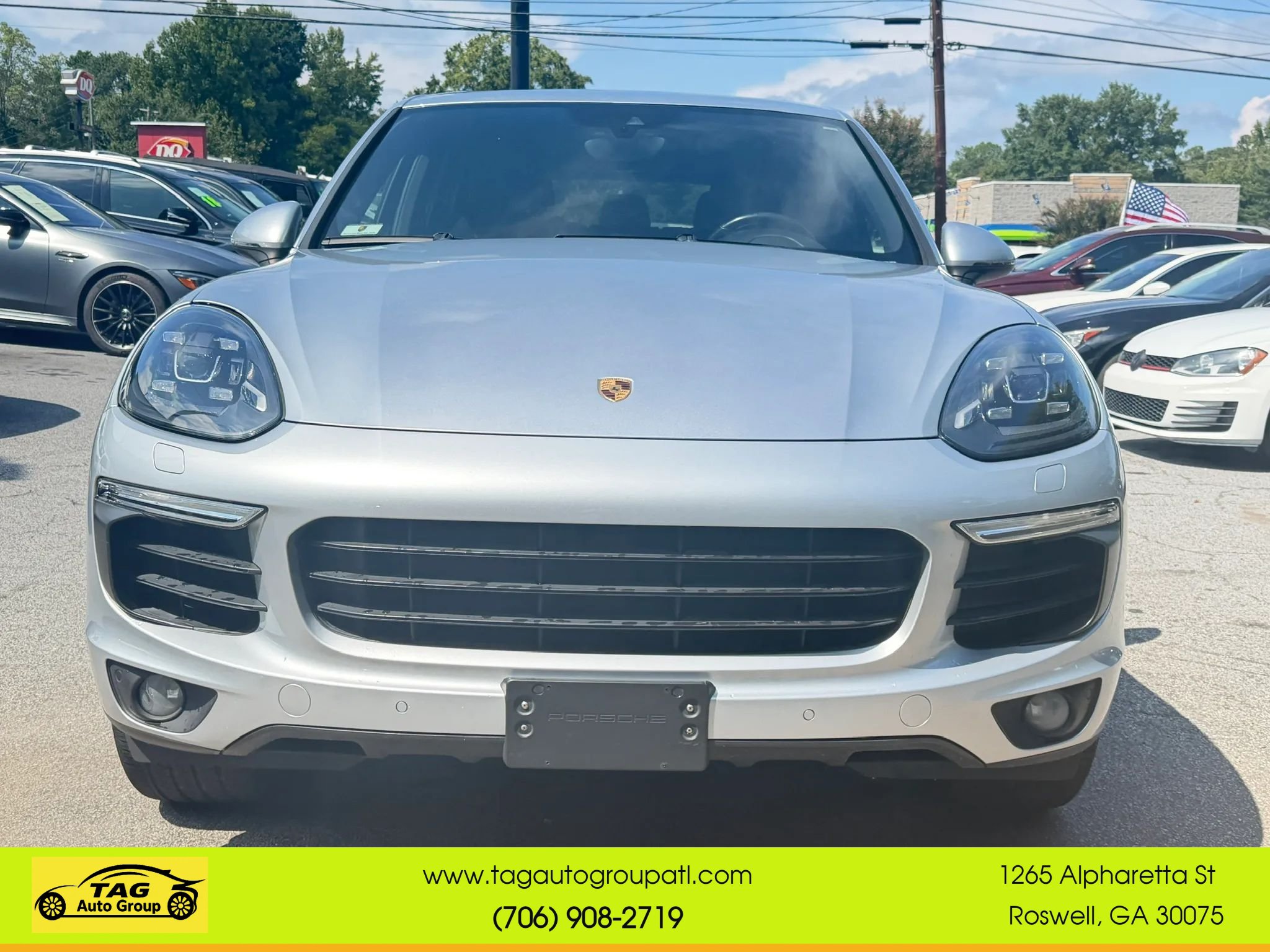 Used 2017 Porsche Cayenne S Platinum AWD/4WD image 2