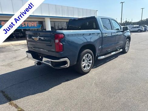 Used 2024 Chevrolet Silverado 1500 LTZ RWD image 3