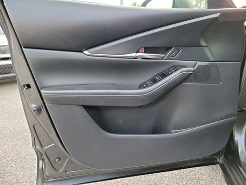 Used 2025 MAZDA CX-30 AWD 2.5 S w/ Preferred Package image 19