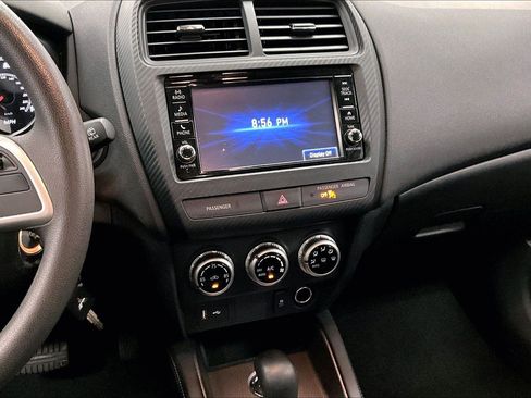 Used 2024 Mitsubishi Outlander Sport ES image 6