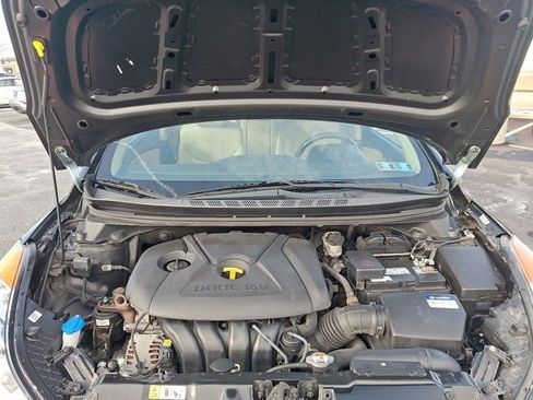 Used 2012 Hyundai Elantra GLS w/ Preferred Pkg 3 image 27