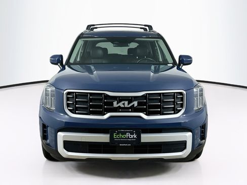 Used 2025 Kia Telluride S AWD/4WD image 2