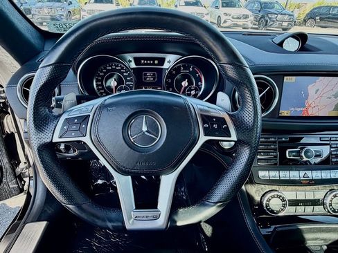 Used 2013 Mercedes-Benz SL 63 AMG image 24