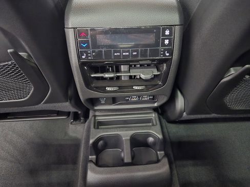 New 2025 Jeep Grand Cherokee L Limited w/ Trailer Tow Package image 25