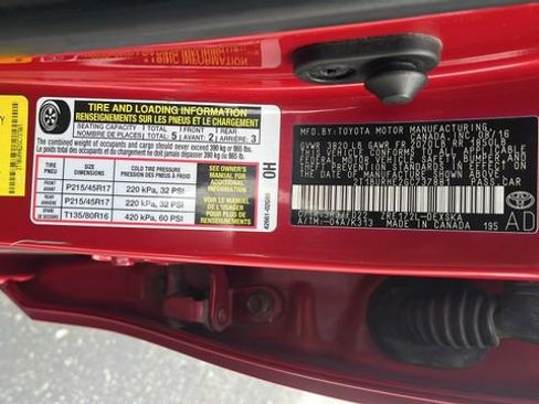 Used 2016 Toyota Corolla S image 26