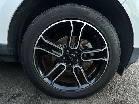 Used 2013 Ford Edge SEL image 33