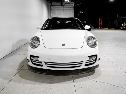 Used 2009 Porsche 911 Turbo AWD/4WD image 5