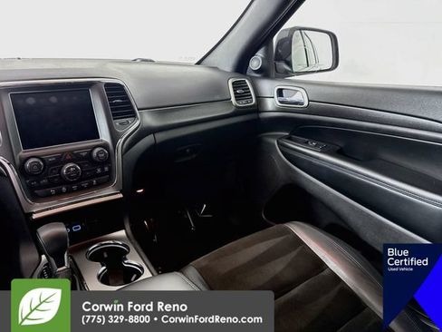 Used 2018 Jeep Grand Cherokee Altitude AWD/4WD image 28