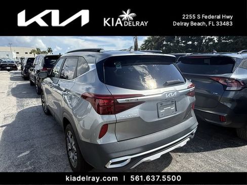 Certified 2023 Kia Seltos EX AWD/4WD image 3