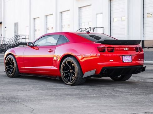 Used 2010 Chevrolet Camaro SS w/ RS Package image 10