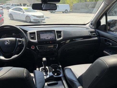 Used 2019 Honda Ridgeline RTL-E image 7