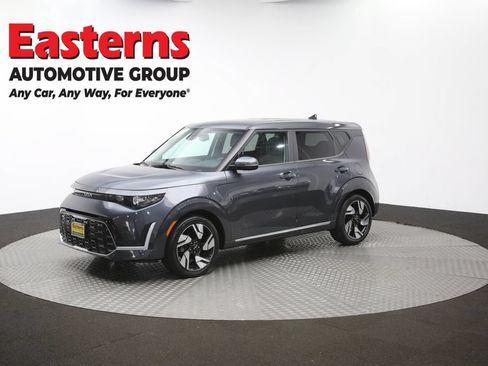 Used 2023 Kia Soul GT-Line FWD image 57