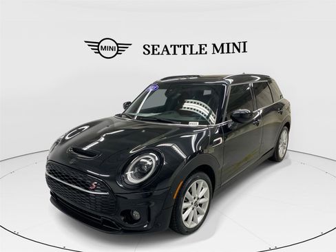 Certified 2023 MINI Cooper Clubman S image 1
