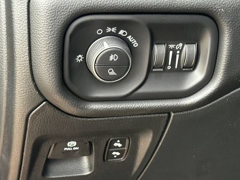 New 2026 RAM 1500 Lone Star AWD/4WD image 22