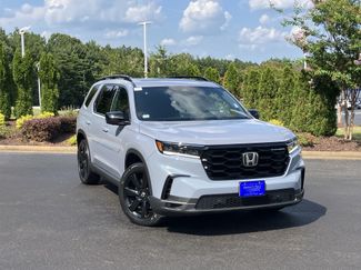 Certified 2025 Honda Pilot Black Edition video 2