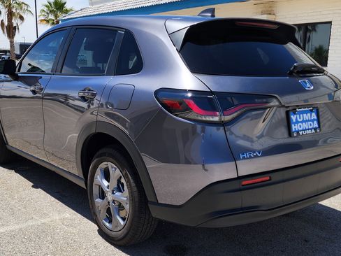 Used 2026 Honda HR-V LX image 7