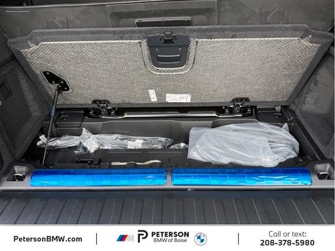 New 2026 BMW X5 xDrive50e w/ Premium Package AWD/4WD image 11