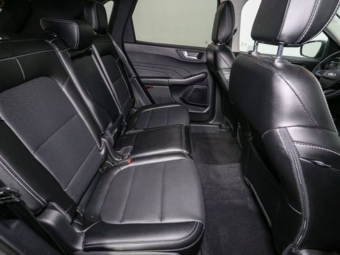 Used 2022 Ford Escape SEL image 19