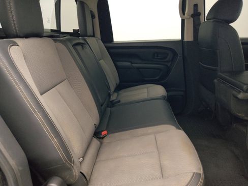 Used 2017 Nissan Titan S RWD image 19