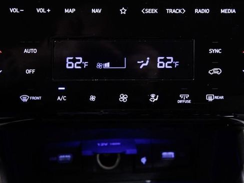 Used 2022 Hyundai Tucson Limited w/ Cargo Package image 31