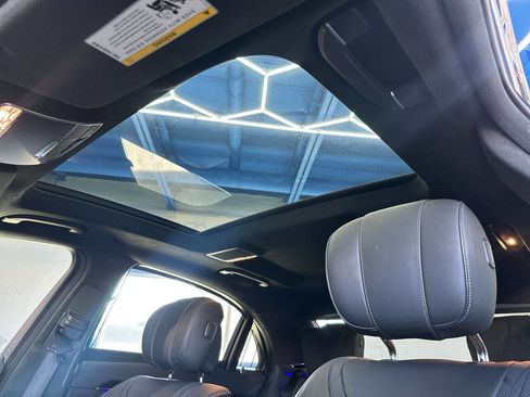 Used 2019 Mercedes-Benz S 560 4MATIC Sedan image 35