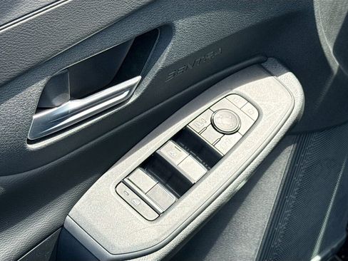 New 2026 Nissan Sentra SV w/ SV Convenience Package FWD image 7