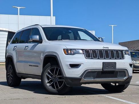 Used 2019 Jeep Grand Cherokee Limited image 2