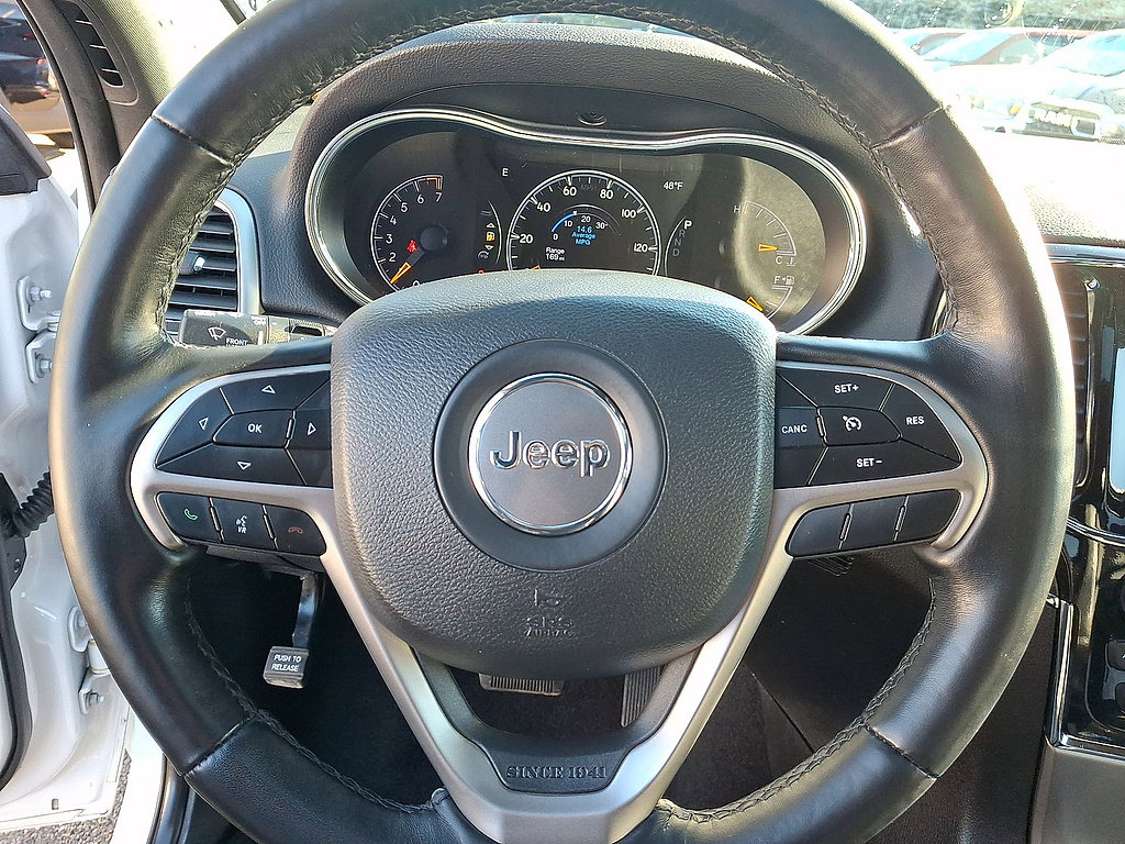 Certified 2021 Jeep Grand Cherokee Limited w/ Premium Lighting Group AWD/4WD image 16