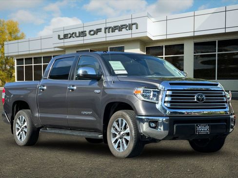 Used 2018 Toyota Tundra Limited w/ Limited Premium Package RWD image 6
