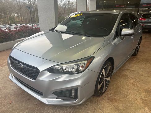 Used 2019 Subaru Impreza 2.0i Sport image 3