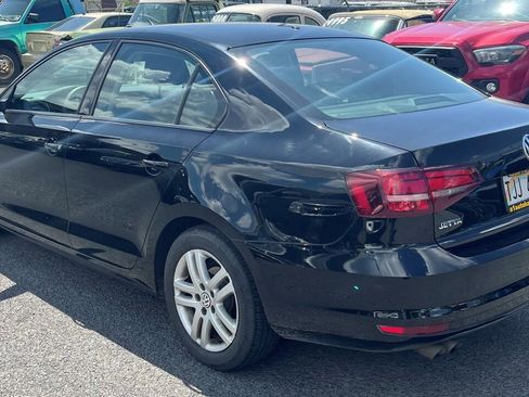 Used 2018 Volkswagen Jetta S image 4