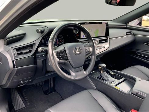 Used 2024 Lexus ES 350 w/ Premium Package FWD image 17